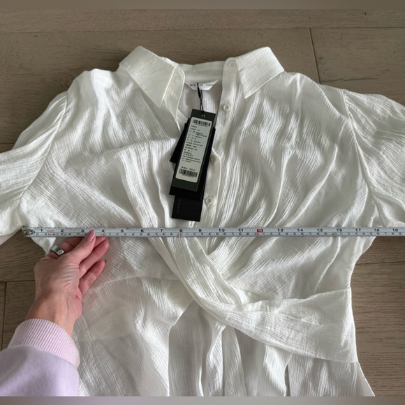 NWT SDEER Women's  Asymmetrical Blouse size small
Color- white - Picture 5 of 10